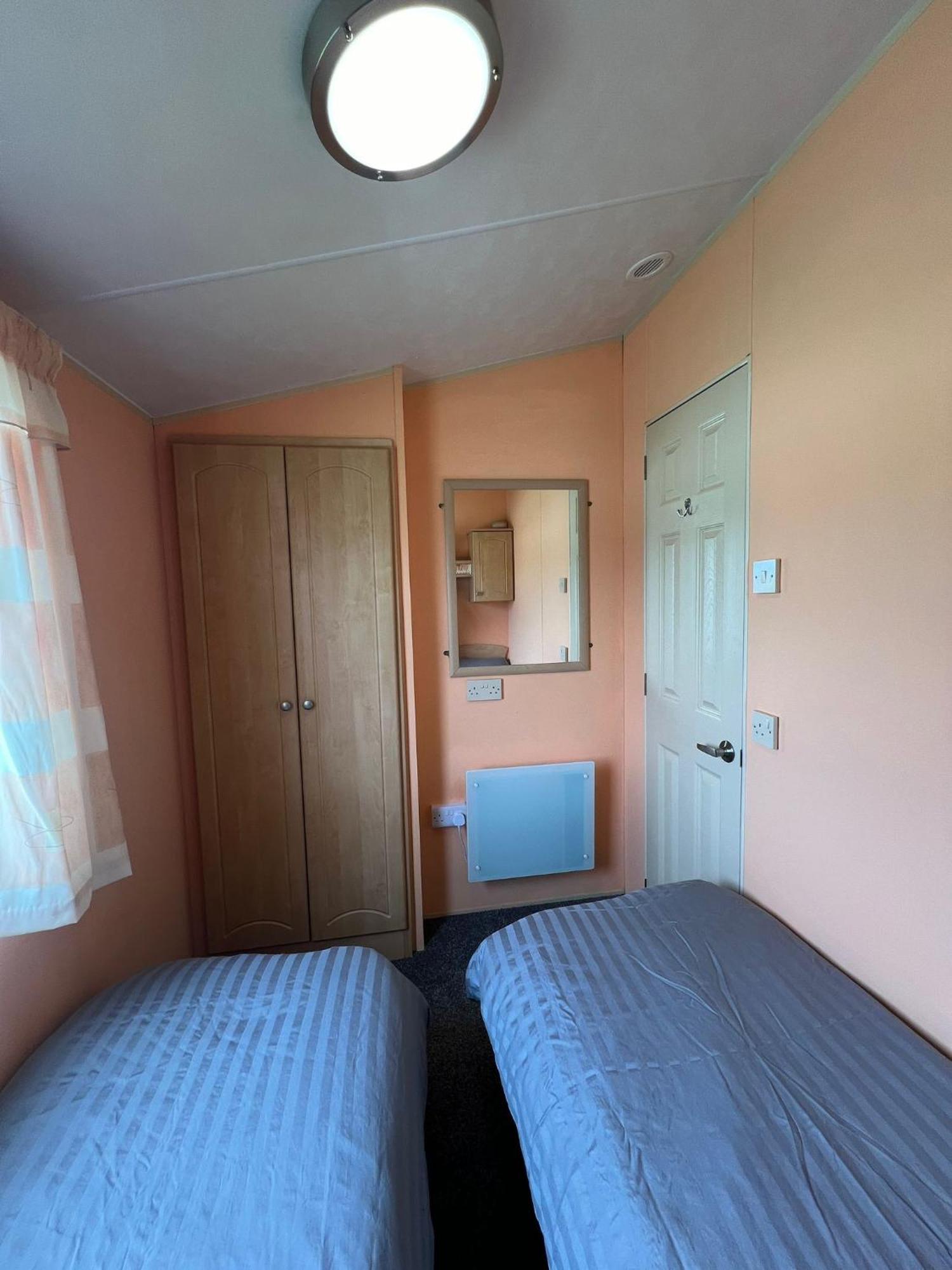 Light And Airy 2 Bedroom Mobile Home Aberystwyth Zewnętrze zdjęcie